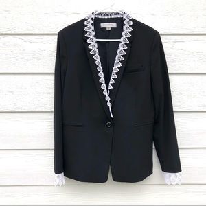 TAHARI Arthur S. Levine Black Blazer Crochet 14